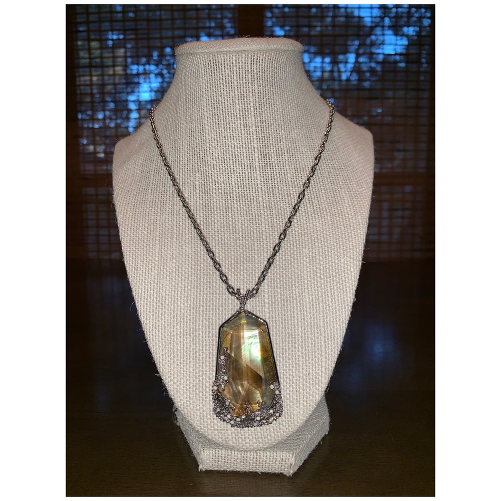 Chloe + Isabel Ocean Lace Long Pendant Necklace